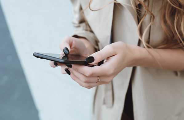 mobiilivarmenteen-hinta