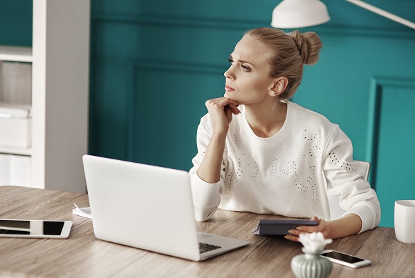 Puhelinlaskun hinta kuukaudessa